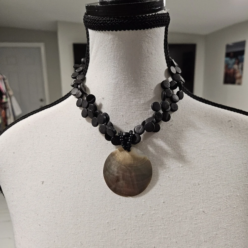 Elegant Black Beaded Necklace